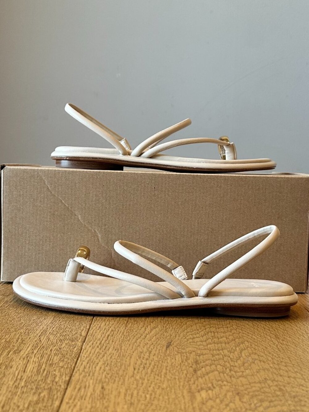 VINCE Lucile Leather Gold-Tone Toe-Ring Slingback Sandals (Birchsand) - Picture 9 of 16